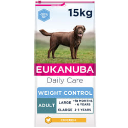 Eukanuba Weight Control Low Fat Complete Dry Dog Food for Adult Large and Giant Breeds with Chicken 15 kg