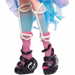 Monster High Monster Fest Doll, Lagoona Blue with Glam Outfit & Festival Themed Accessories like Snacks, Band Poster, Statement Bag & More, HXH82