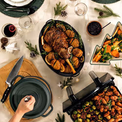Salter BW12811EU7 Self-Basting Roaster ? 38cm Vitreous Enamel Coated Steel Roasting Tin With Lid, Oval Dish, PFAS-Free, Dishwasher Safe, Oven Safe to