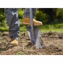 Gardena ErgoLine Pointed Spade, Garden Spade Steel for Turning Over and Removing Soil with Foot Rest and Ergonomic D-Handle (17012-20)