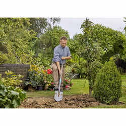 Gardena NatureLine Digging Fork for Turning Over and Loosening Soil, FSC-Certified Ashwood, Ergonomic D-Handle (17002-20) 17001-20
