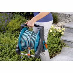 Gardena classic hose drum 50: Water hose drum for garden hose max. 50 m (13 mm hose), compact design, with follow-up stop, hose connection angled