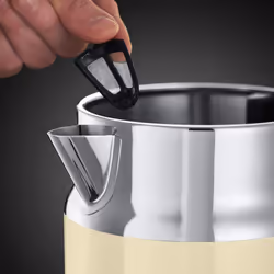 Russell Hobbs 21672 1.7l Capacity 360? Base Retro Vintage Kettle, Cream