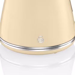 Swan SK19020CN Retro Jug Kettle, Fast Boil, Easy Pour, 360 Degree Base, 1.5L, 3KW, Cream