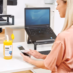 Fellowes 100 Screen and Keyboard Wipes Tub for Home and Office - Monitor/Laptop/iPad/Mobile Phone/Tablet Cleaning Wipes Singular Pack Multi