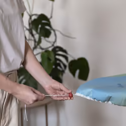 Vileda 2-in-1 Premium Ironing Board Cover, Color May Vary, Fits boards 110 - 130 x 30 - 45 cm
