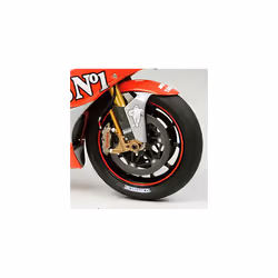 Tamiya ? 14100 Yamaha YZR M1 2004 1/12