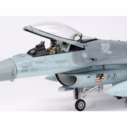 Tamiya TM61098 Lockheed F-16CJ Falcon Model KIT