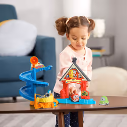 Vtech Tut Tut Cory Speedster - Fire Station Tut-Tut-Hausen - Interactive Fire Station with 2 Mini Vehicles and Original Voices from the TV Series on