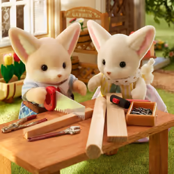 Sylvanian Families Fennec Fox Family - dollhouse playset 5696, Flesh