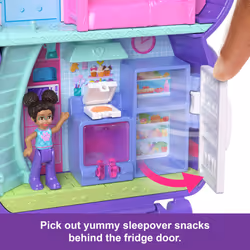 Polly Pocket Dolls and Playset, Sleepover Puppy Compact, Travel Toy with 1 Micro Doll, Pet Dogs, Food & Fashion Styling Accessories, JCR38