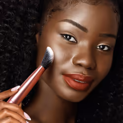 REAL TECHNIQUES Seamless Complexion Makeup Brush for Liquid & Cream Foundations