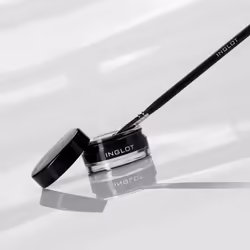 Inglot AMC Eyeliner Gel | Black Matte with High Intensity Pigments | Long-lasting | Waterproof | Smudge-proof | Vegan | Cruelty-free | Hypoallergenic