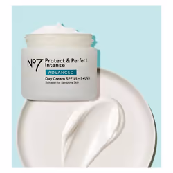 No7 Protect & Perfect Intense Advanced Day Cream