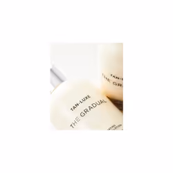 TAN-LUXE THE GRADUAL Illuminating Self Tan Lotion (250 ml) Self Tanning Skin Care with Gradual Glow, Cruelty Free & Vegan