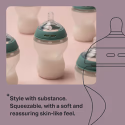 Tommee Tippee Baby Bottles, Natural Start Silicone Anti-Colic Baby Bottle with Slow Flow Breast-Like Teat, 150ml, 0+ Months, Self-Sterilising, Baby