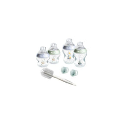 Tommee Tippee Natural Start Newborn Starter Set, 150ml and 260ml Anti-Colic Baby Bottles with Slow Teat Included, Slow & Medium-Flow Breast-Like Teats