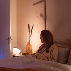 Philips Hue Iris White and Colour Ambiance Smart Table Light v4 [Gold] with Bluetooth. Works with Alexa, Google Assistant and Apple Homekit.