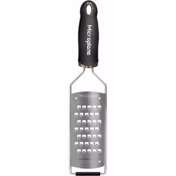 Microplane Kitchen Grater Extra coarse for Potato, Zucchini, Carrot, Apple, Cabbage and Cheese with Stainless Steel Blade - Made in USA