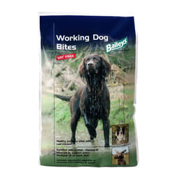 Baileys Horse Feeds Adult Complete Dry Working Dog Food Bites Chicken, 15 kg