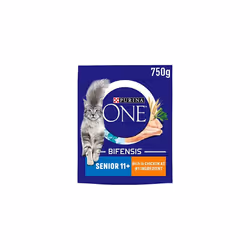 Purina ONE 11+ Dry Cat Food Rich in Chicken 750g (Pack of 4), Packaging May Vary