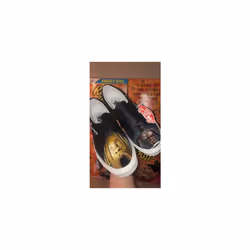 Angelus Acrylic Paint 1 Oz. (Gold) by Angelus