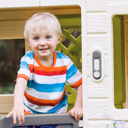 SMOBY Playhouse Doorbell with action sounds randomly sounds Ding Dong, Dog Bark and Cat Meow