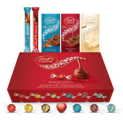 Lindt Lindor Official Chocolate Gift Hamper Box - 926g (42-piece Set) - Chocolate Truffles - Chocolates Bars and Tablets - Assorted Flavours