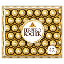 Ferrero Rocher Pralines, Chocolate Gift, Christmas Chocolate, Large Chocolate Box Covered in Milk Chocolate and Nuts, Box of 42 (525g)
