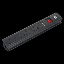 Extension Cable 2.6m 4 x 230V + 2 x USB Sockets - Black