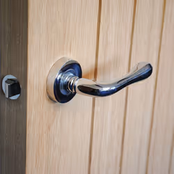 VIBE Leandro Lever on Rose Door Handle - Polished Chrome