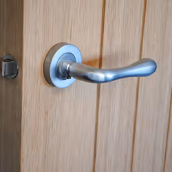 VIBE Leandro Lever on Rose Door Handle - Satin Chrome