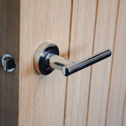 VIBE Laurel Lever on Rose Door Handle - Polished Chrome