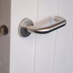 ViBE Runda Lever on Rose Door Handle - Satin Stainless Steel