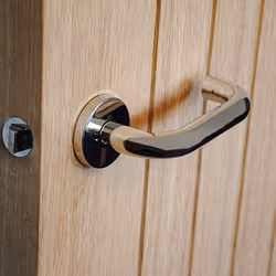 ViBE Runda Lever on Rose Door Handle - Polished Stainless Steel