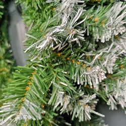Premier 50cm Snow Tipped Green Christmas Wreath Decoration