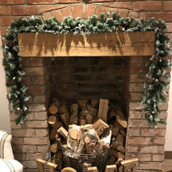 Premier 270cm (9ft) Christmas Garland Decoration Snow Tips White Berries & Cones