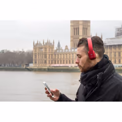 August EP636 Bluetooth Headphones - Red - On Ear Wireless Headset with Mic & Bluetooth V4.1