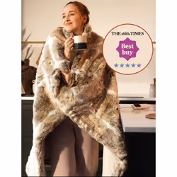Dreamland Hygge Days Luxury Faux Fur Warming Throw - Alaskan Husky Print - Additional view 5
