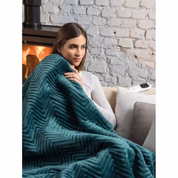 Dreamland Hurry Home Deluxe Velvet Warming Throw - Emerald Green Herringbone - Additional view 8