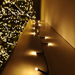 16M 200 Vintage Gold LED Indoor And Outdoor Multi-Action Supabrights With Timer