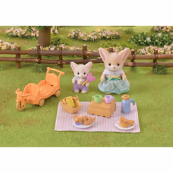 Sylvanian Families Sunny Picnic Set -Fennec Fox Sister & Baby - Additional view 8