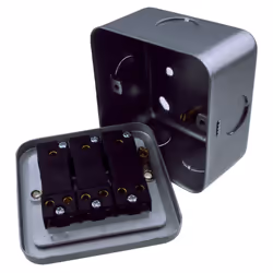 kenable Single Gang Metal Clad Steel UK 3 Way Switch with Cable Entry Points