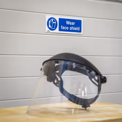 Mandatory Safety Sign - Wear Face Shield - Self-Adhesive Vinyl - Pack of 10 - Additional view 6