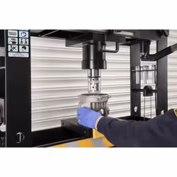 Sealey Viking Floor Type Air/Hydraulic Press with Sliding Ram and Foot Pedal 50 Tonne PPF501S - Additional view 6