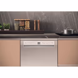 Hotpoint Freestanding Dishwasher in Stainless Steel With MaxiSpace - Additional view 6