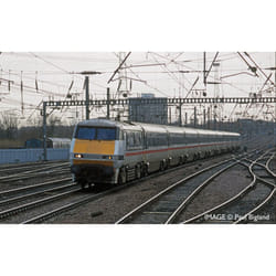 Mk4 Open First Coach H BR Intercity 11212