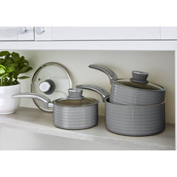 Swan Retro 3 Piece Saucepan Set