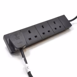 kenable 4 Gang Way UK Trailing Socket Mains Power Extension Lead Black  1m