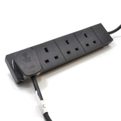 kenable 005824 power extension 2 m 4 AC outlet(s) Black